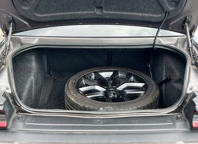 
								Dodge Challenger full									