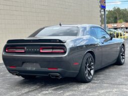 
										Dodge Challenger full									