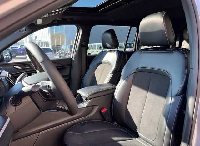 
								Jeep Grand Cherokee L full									