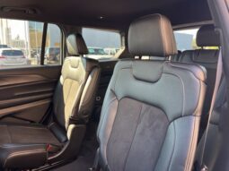 
										Jeep Grand Cherokee L full									