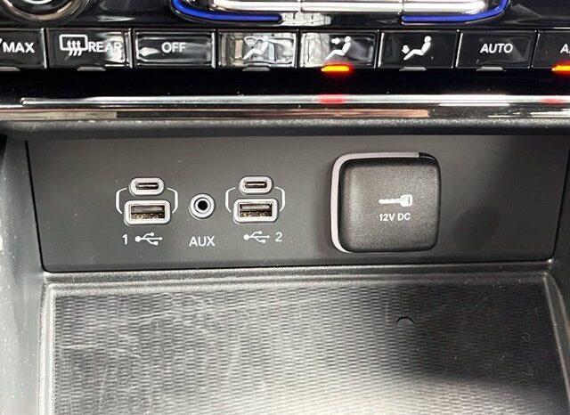 
								Jeep Grand Cherokee L full									