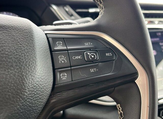 
								Jeep Grand Cherokee L full									