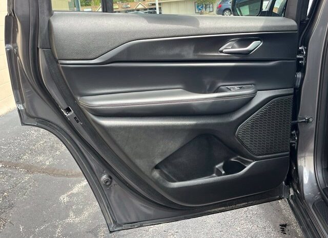 
								Jeep Grand Cherokee L full									