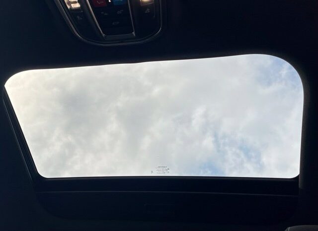 
								Jeep Grand Cherokee L full									