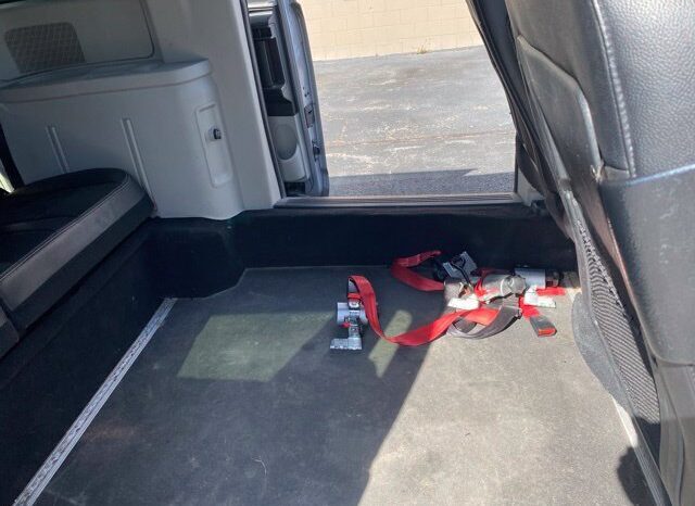 
								Dodge Grand Caravan full									