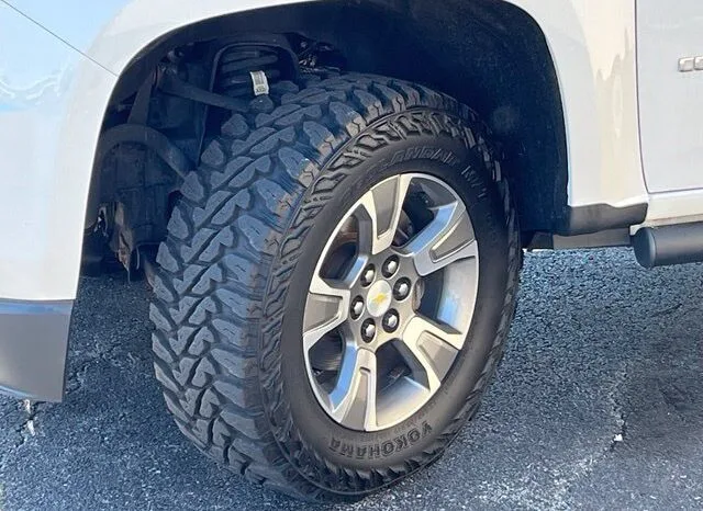 
								Chevrolet Colorado full									
