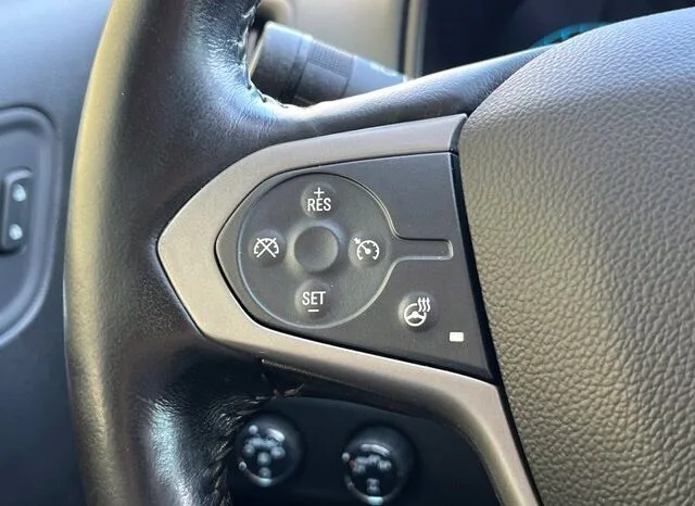 
								Chevrolet Colorado full									