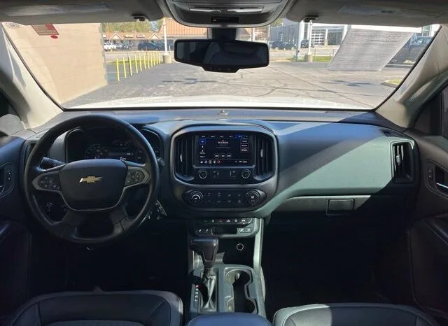 
								Chevrolet Colorado full									