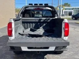 
										Chevrolet Colorado full									