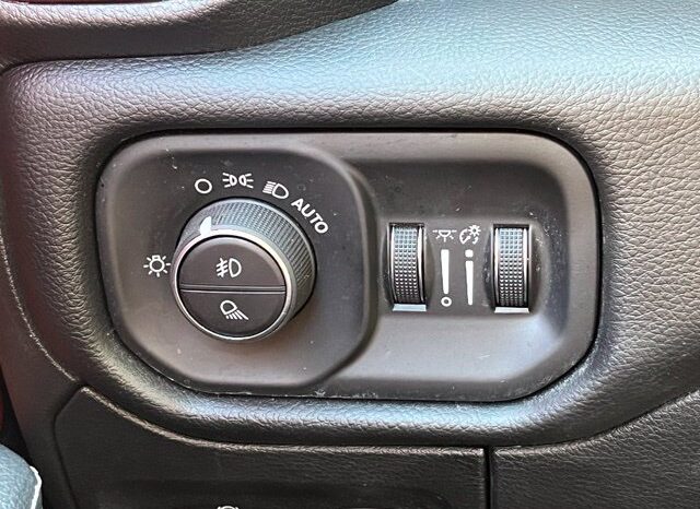 
								Ram 1500 full									
