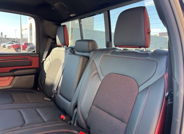 
								Ram 1500 full									