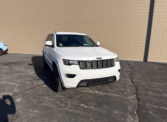 
								Jeep Grand Cherokee full									