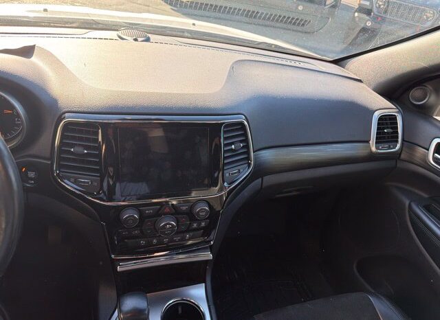 
								Jeep Grand Cherokee full									