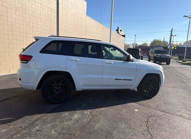 
								Jeep Grand Cherokee full									