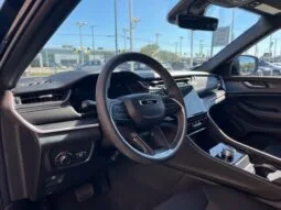 
										Jeep Grand Cherokee full									
