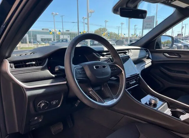 
								Jeep Grand Cherokee full									
