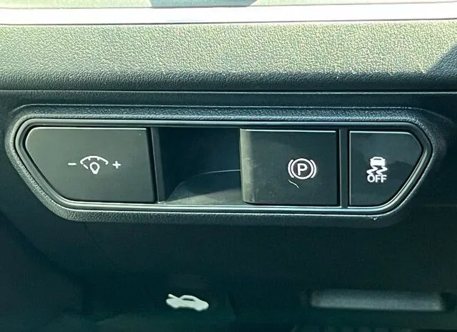 
								Kia K4 full									