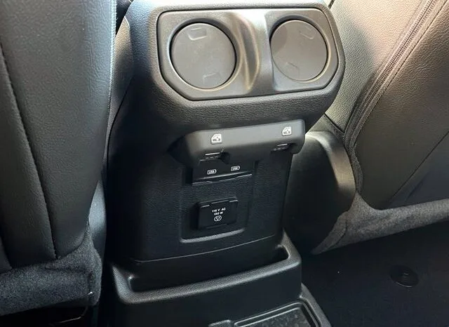 
								Jeep Wrangler full									