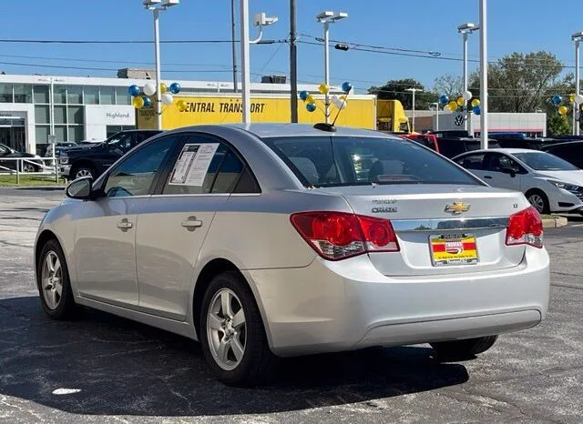 
								Chevrolet Cruze Limited full									