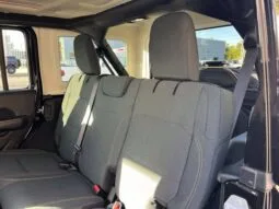 
										Jeep Wrangler full									