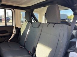 
										Jeep Wrangler full									