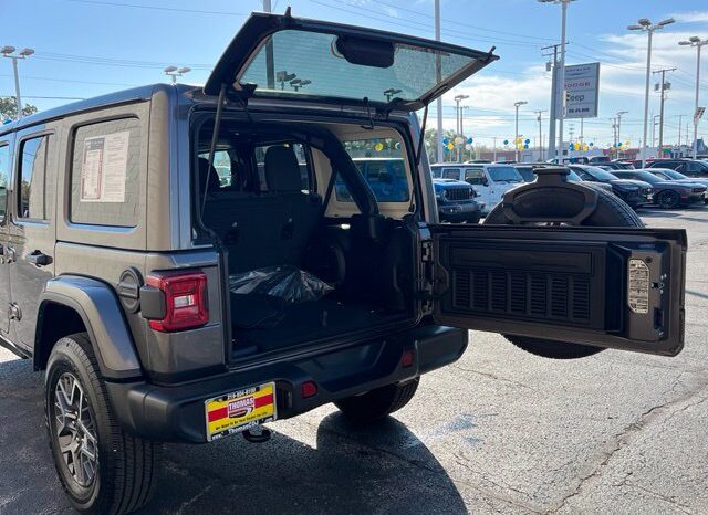 
								Jeep Wrangler full									