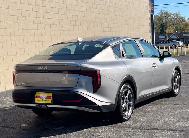 
								Kia K4 full									