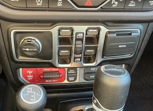 
								Jeep Gladiator full									