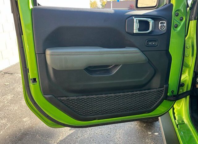
								Jeep Gladiator full									