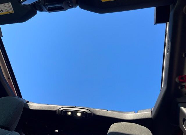 
								Jeep Wrangler full									