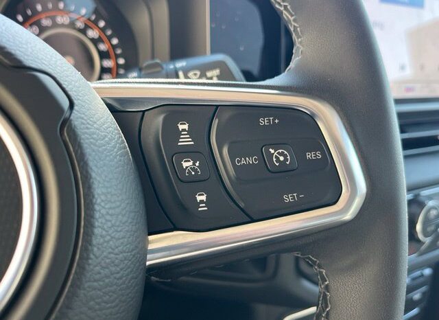 
								Jeep Wrangler full									