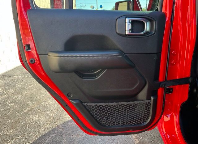 
								Jeep Wrangler full									
