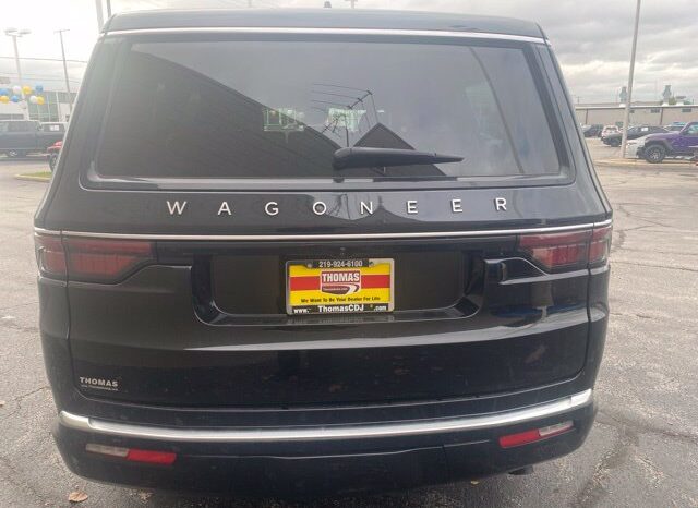 
								Jeep Wagoneer full									