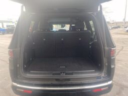 
										Jeep Wagoneer full									