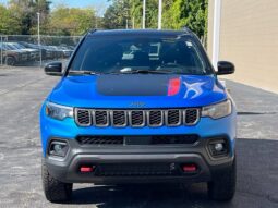 
										Jeep Compass full									