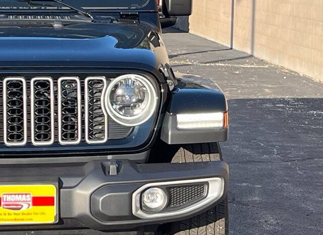 
								Jeep Wrangler full									