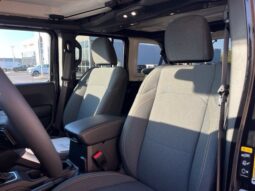 
										Jeep Wrangler full									