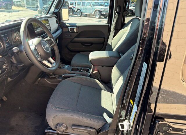 
								Jeep Wrangler full									