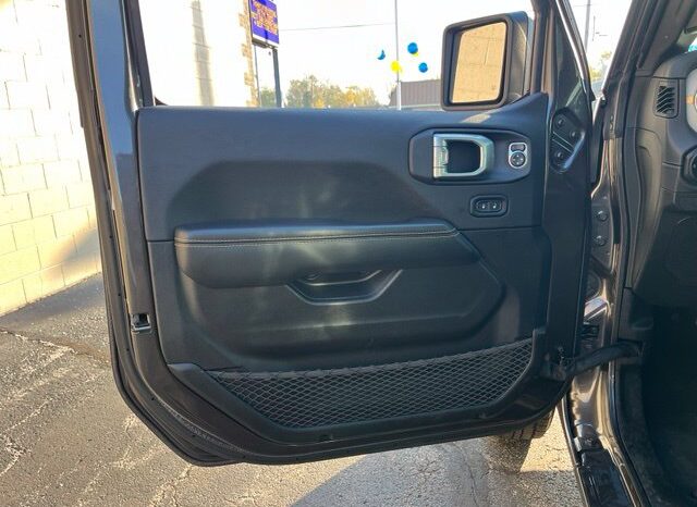 
								Jeep Wrangler full									