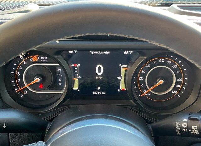 
								Jeep Wrangler full									