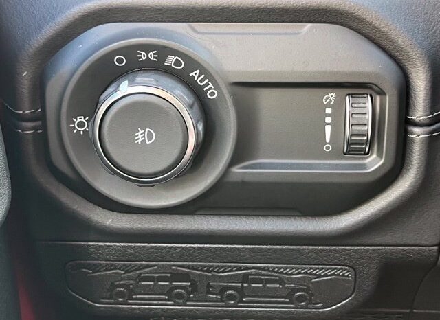 
								Jeep Wrangler full									