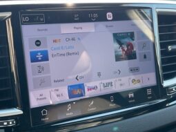
										Chrysler Pacifica full									