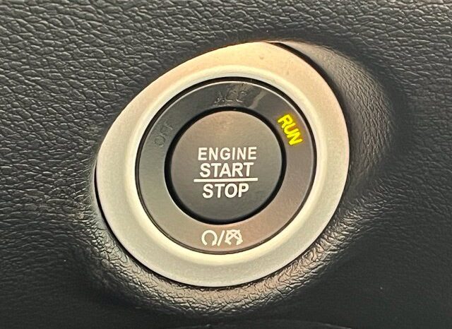 
								Chrysler Pacifica full									