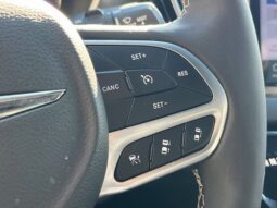 
										Chrysler Pacifica full									