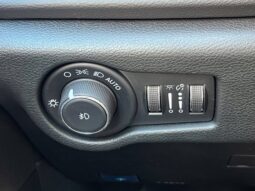 
										Chrysler Pacifica full									