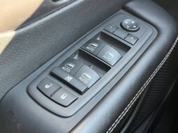 
										Chrysler Pacifica full									