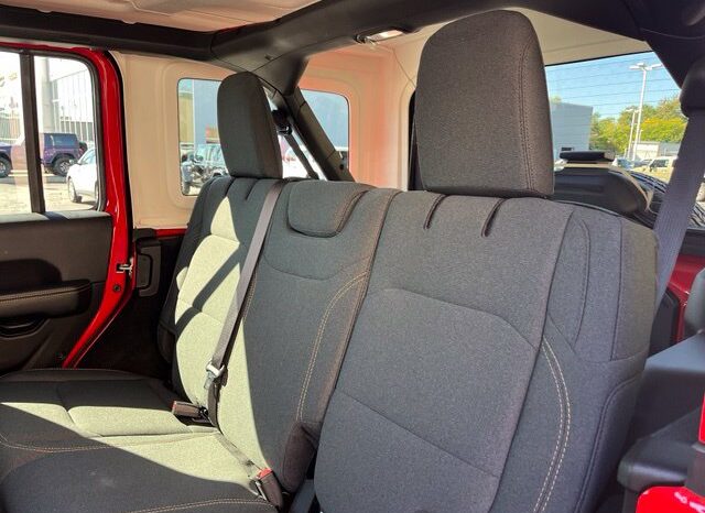 
								Jeep Wrangler full									