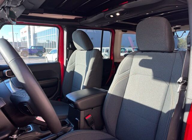 
								Jeep Wrangler full									
