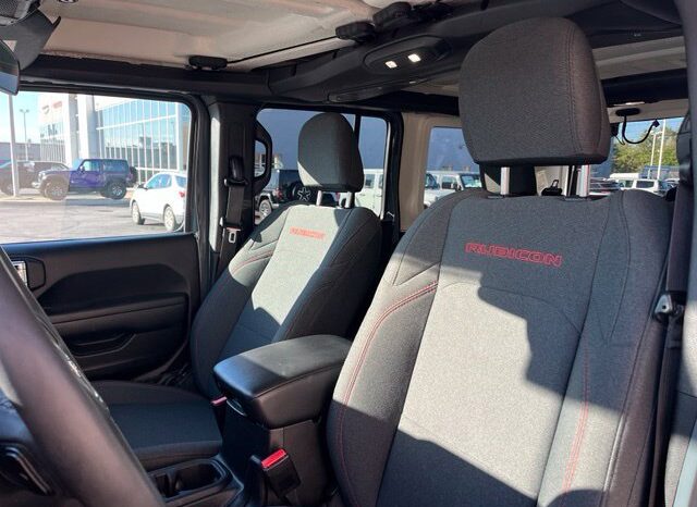 
								Jeep Wrangler full									