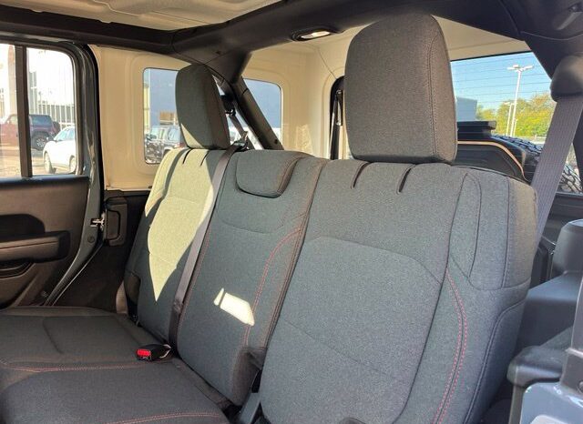 
								Jeep Wrangler full									